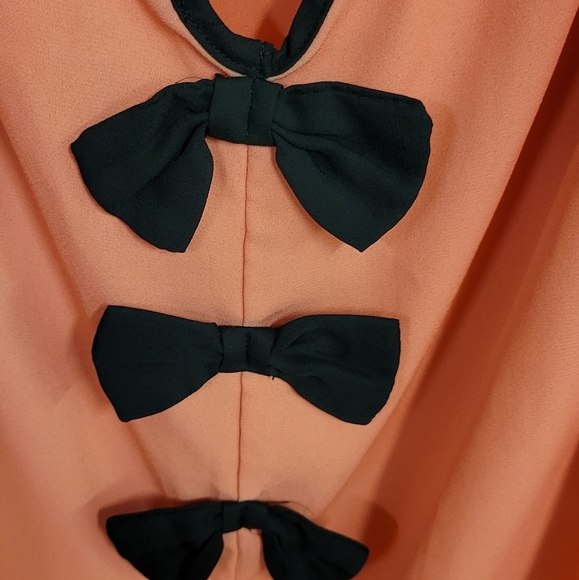Julie's Closet Peachy Orange Sleeveless Bow Back - Picture 8 of 8